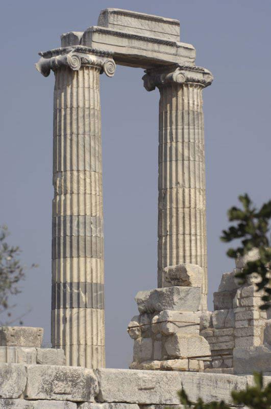 The Apollon Temple