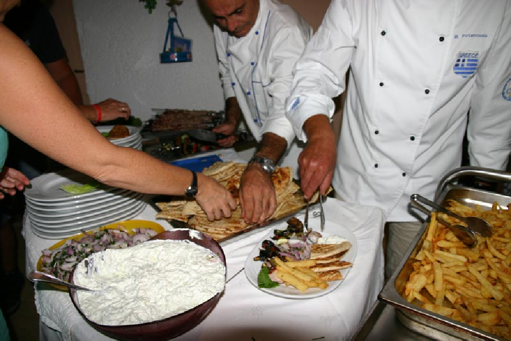 SPAR Belgium - Cooking Workshop - Greek Salat.