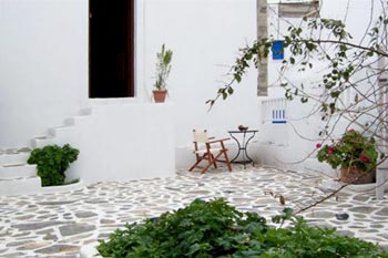 The Anemossyris Studios at Astipalaia